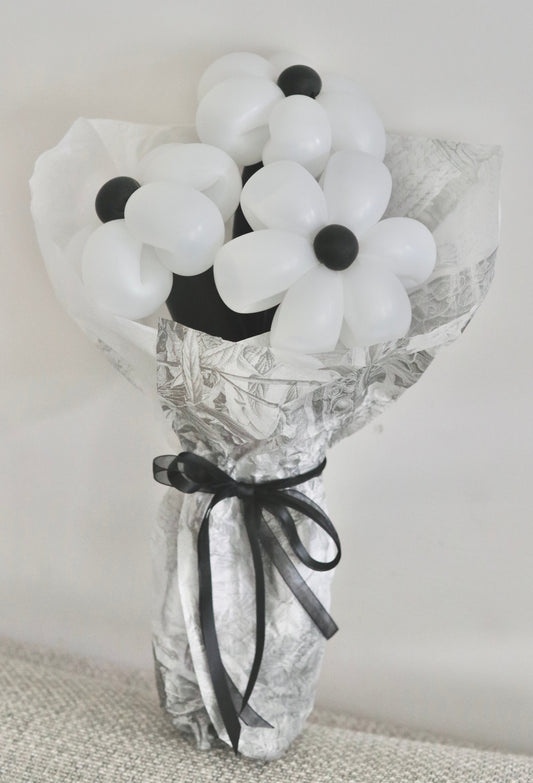 "MIDNIGHT" (Balloon Bouquet 氣球花束)