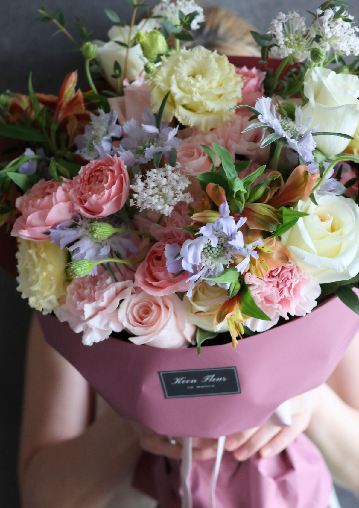 HONEY GARDEN 玫瑰康乃馨花束 - 香港送花 生日花束 | Keen Fleur en Maison