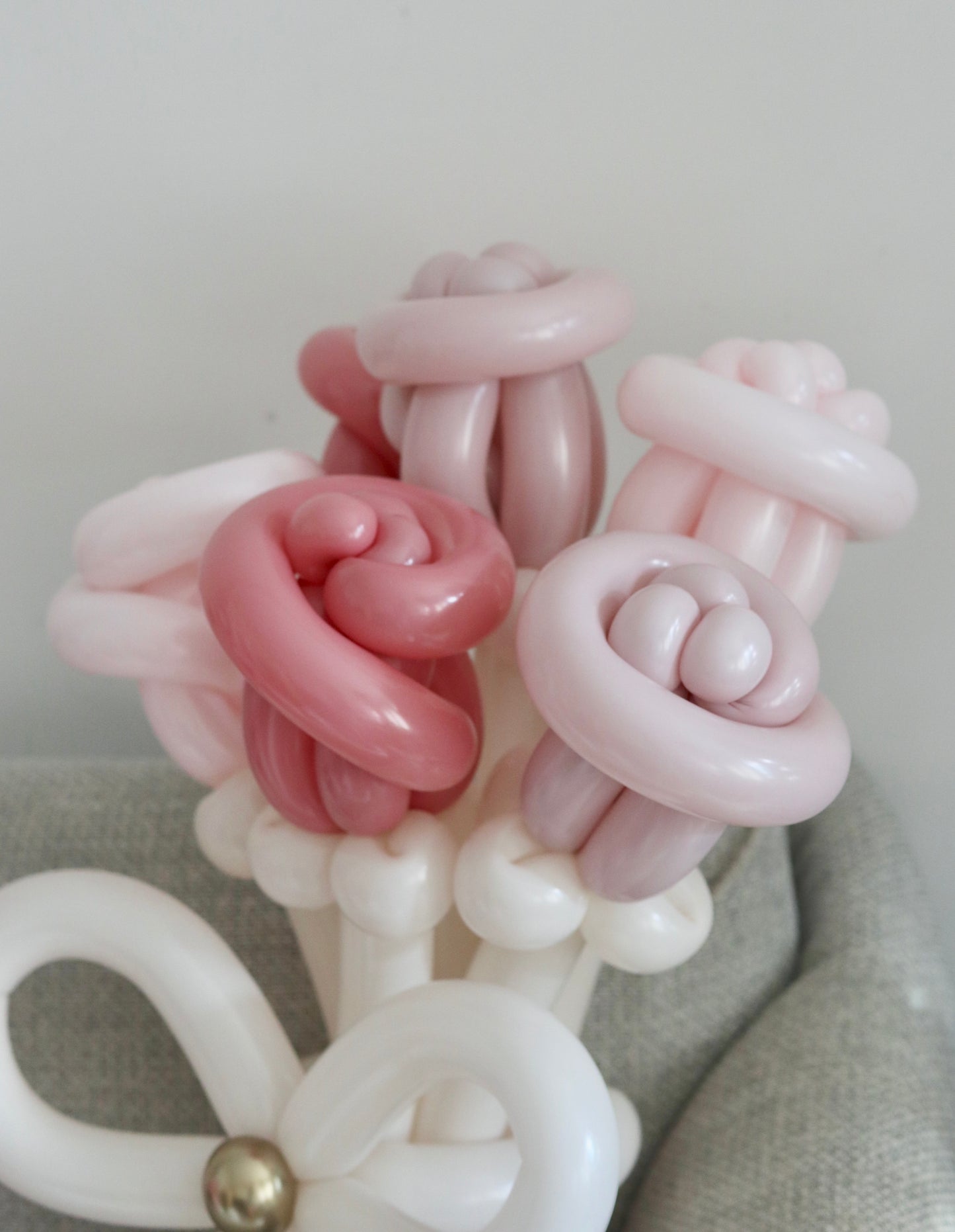 玫瑰氣球花束 Rose Balloon Bouquet